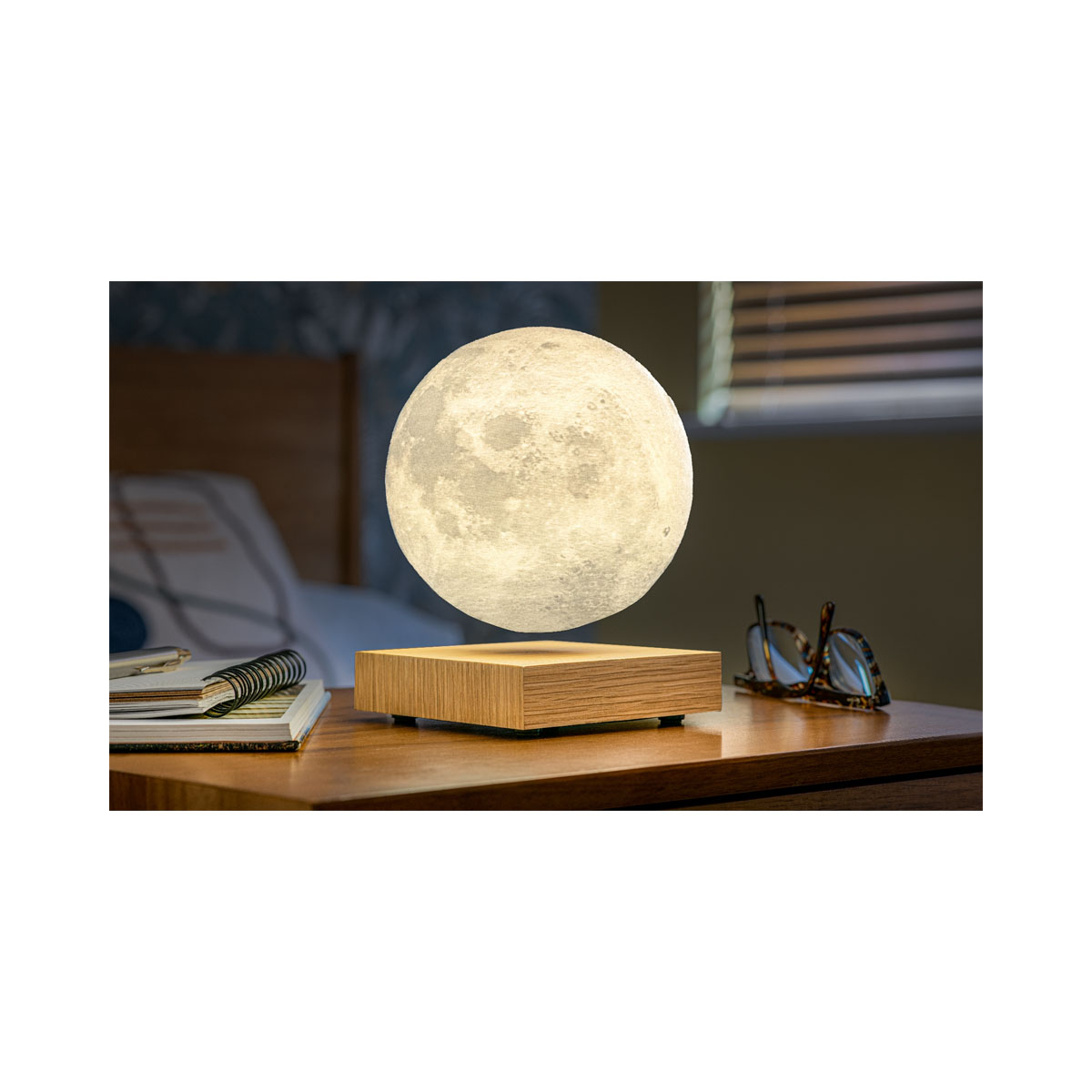Паметна ламба - Месечина, Smart Moon Lamp, дрво - јасен 