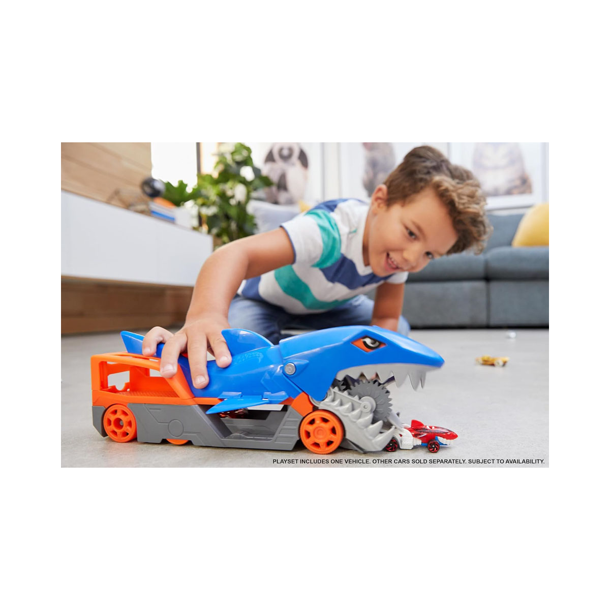 Сет за игра Hot Wheels - Shark Chomp Transporter 