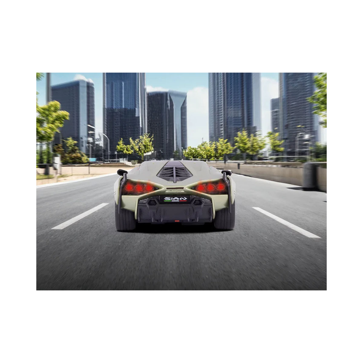 Фигура на далечинско управување, RC Scale Car Lamborghini Sián, 1:24 