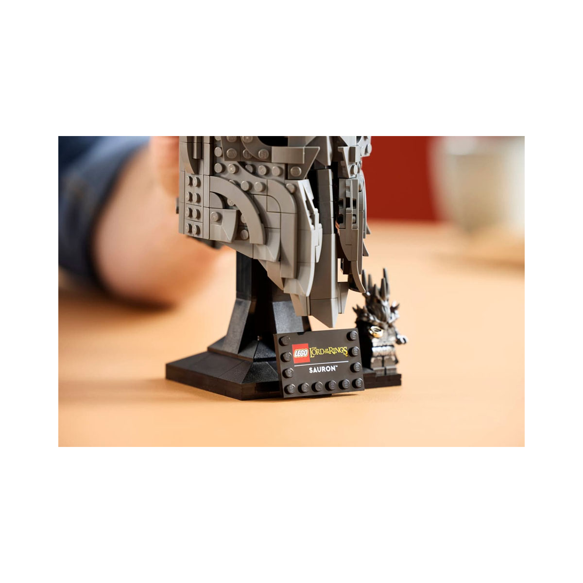 LEGO коцки, LEGO Icons, The Lord of the Rings: Sauron's Helmet 