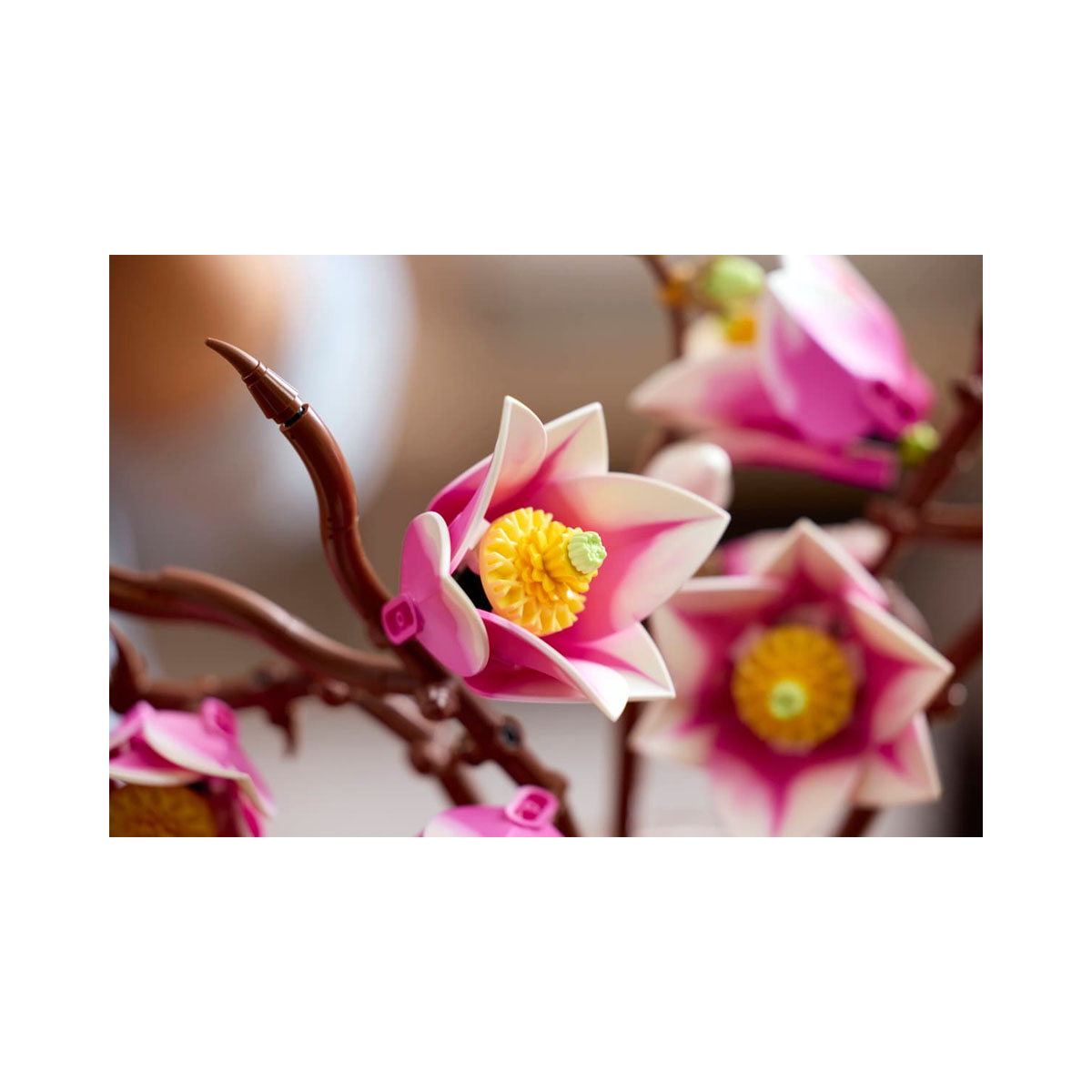 LEGO коцки, Botanicals, Magnolia Branches 