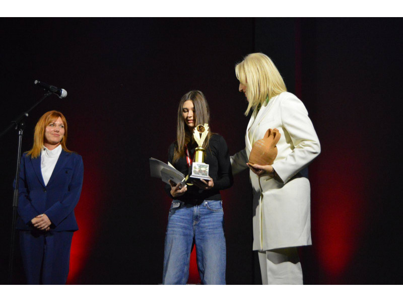 „Арс Ламина“ донираше 70 книги за победниците на конкурсите на 58. Детски Рацинови средби во Велес