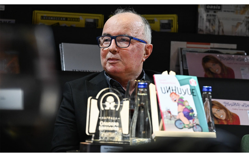 Ермис Лафазановски, добитник на наградата „Оливера Николова“: Романот „Џинџуџе“ е потрага по вистината, убавината и добрината