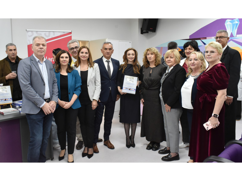 „Превентивна стоматологија“ е современ учебник за унапредување на оралното здравје