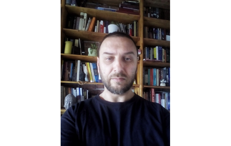 Погледнете ги топ 5 книгите што ги препорачува уредникот во Арс Ламина, Томе Сиљаноски