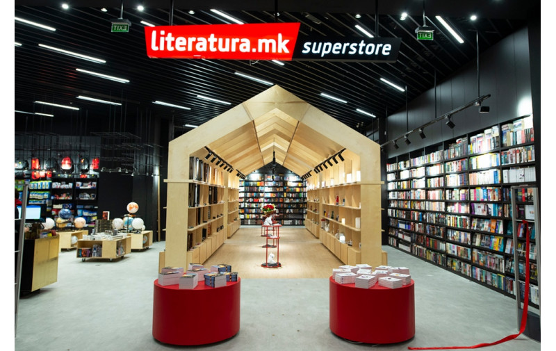 Literatura.mk Superstore ја почнува новата приказна во Ист гејт мол со подарок книга за секоја купена книга