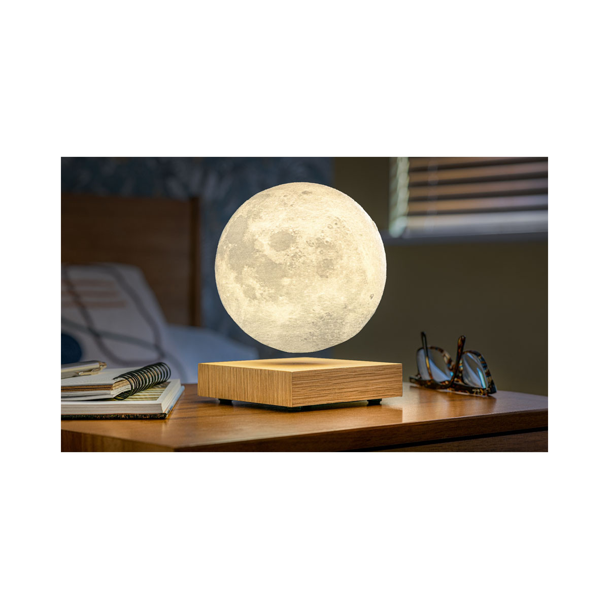 Паметна ламба - Месечина, Smart Moon Lamp, дрво - јасен 