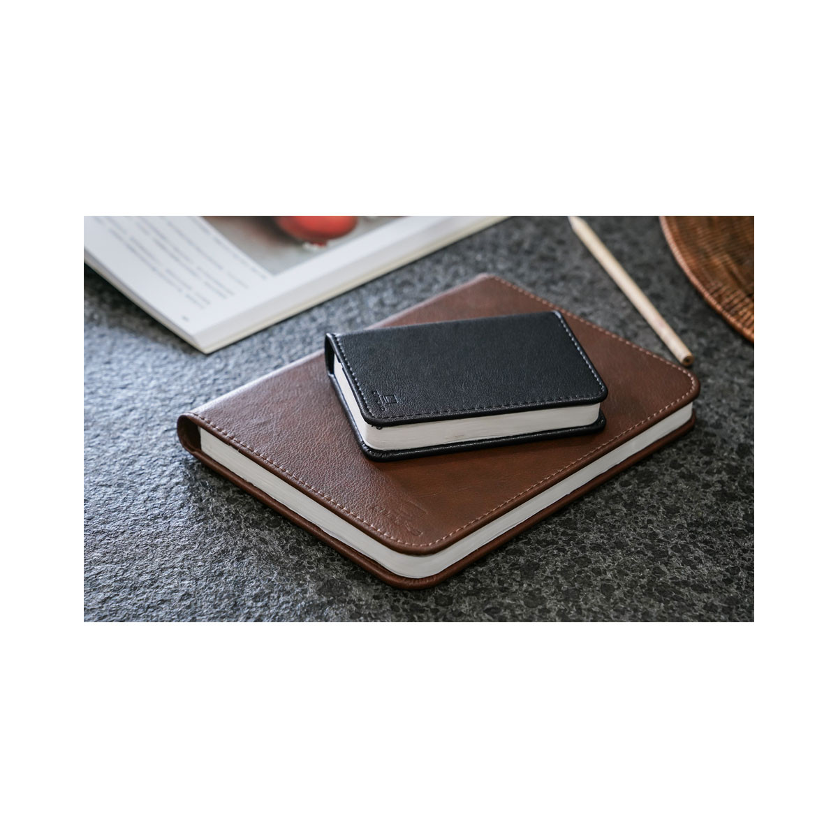 Паметна ламба - Книга, Мини Smart Book Light, мала, црнa 