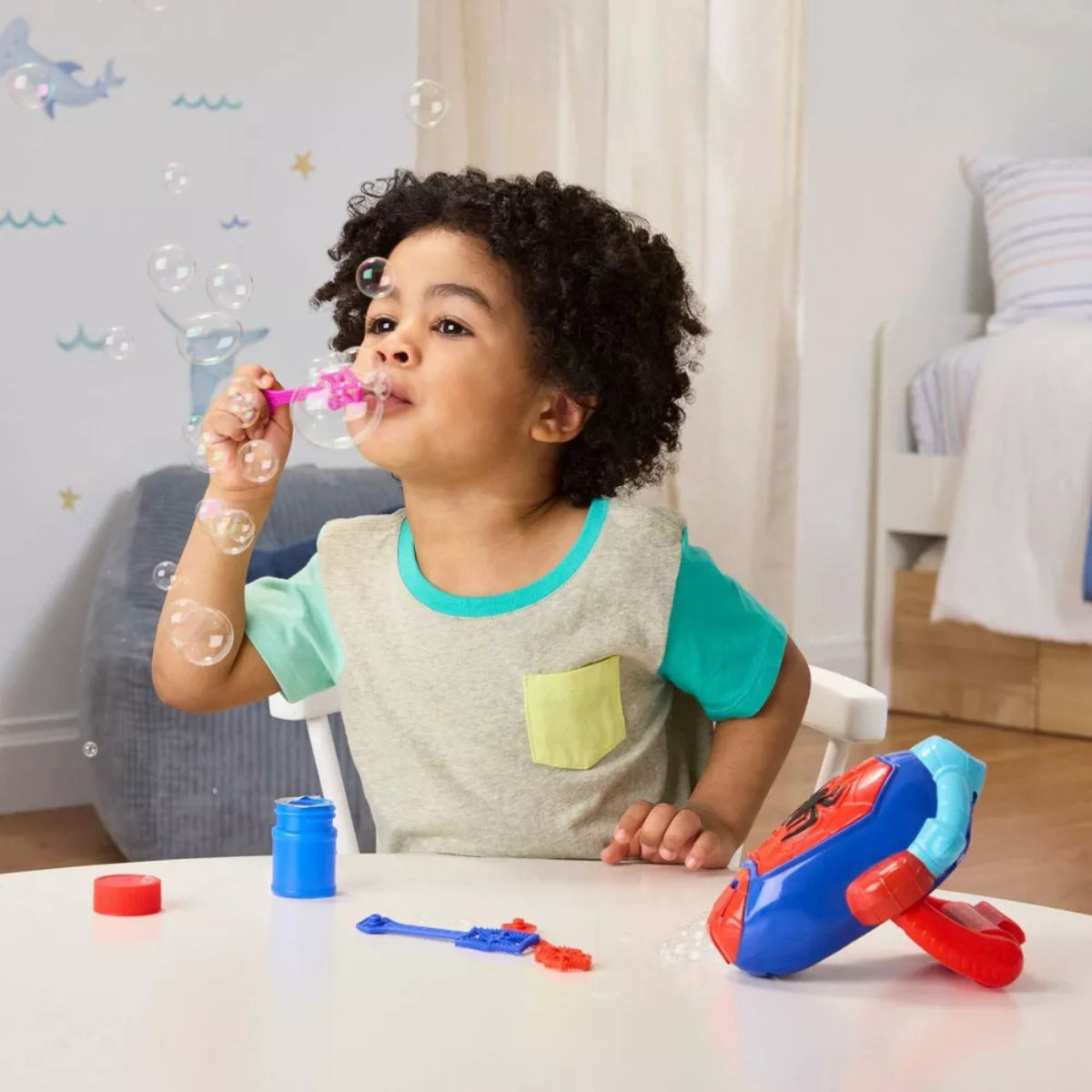 Пиштол за балончиња од сапуница, Spidey and his Amazing Friends - Water Webs 