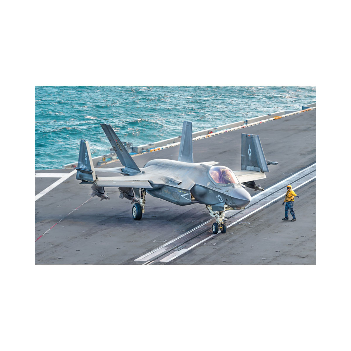 Макета, F-35C Lightning II CATOBAR version, 1:72 