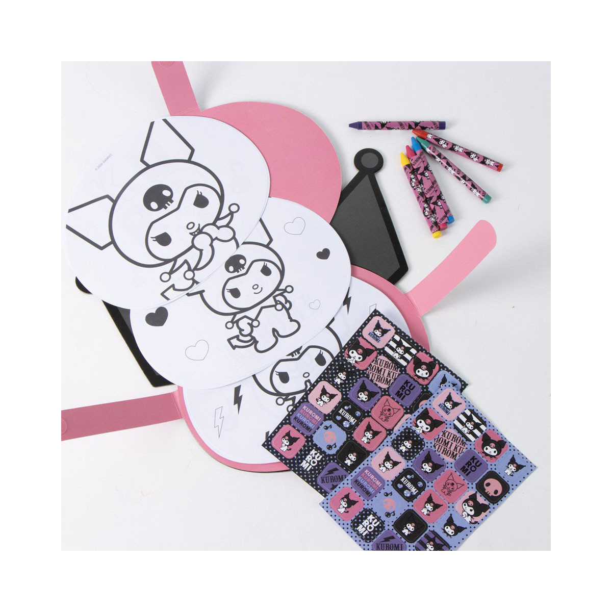 Сет за боење со стикери, Hello Kitty: Kuromi 