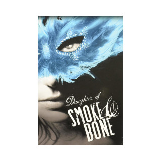 The Daughter of Smoke & Bone Trilogy Paperback Gift Set 