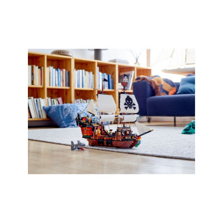 LEGO коцки, Creator, Pirate Ship