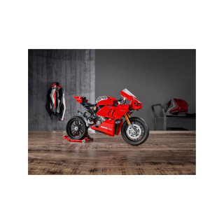LEGO коцки, Technic, Ducati Panigale V4 R
