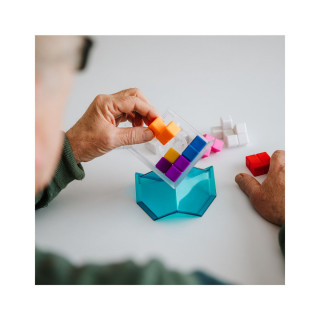 Логичка игра, Cubiq