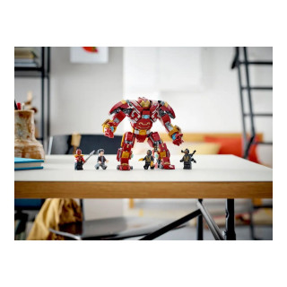 LEGO коцки, Marvel: The Infinity Saga - The Hulkbuster: The Battle of Wakanda