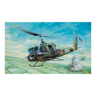 Макета, UH-1B Huey, 1:72