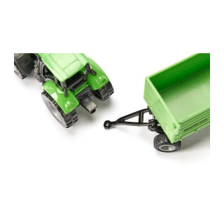 Фигура, Tractor DEUTZ-FAHR with Fortuna 4-wheel-trailer