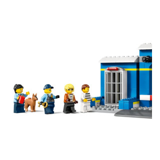 LEGO коцки, City, Police Station Chase