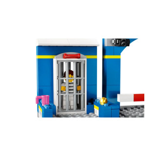 LEGO коцки, City, Police Station Chase