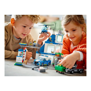 LEGO коцки, City, Police Station 
