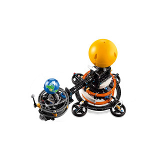 LEGO коцки, Technic, Planet Earth and Moon in Orbit