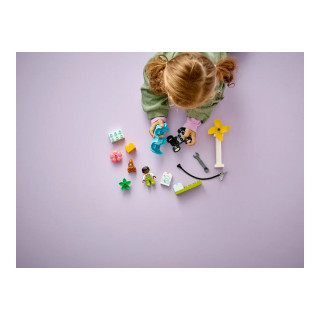 LEGO коцки, Duplo, Wind Turbine and Electric Car