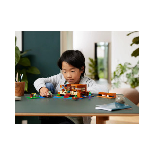 LEGO коцки, Minecraft, The Frog House