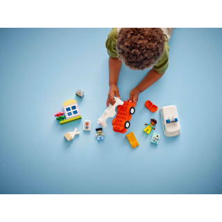 LEGO коцки, Duplo, Ambulance & Driver