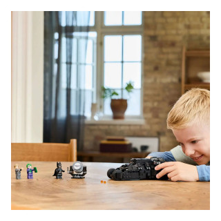LEGO коцки, DC: Batman, Batman™ Tumbler vs. Two-Face™ & The Joker™ 