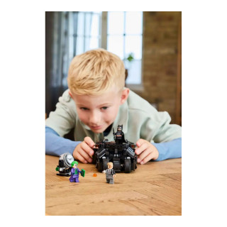 LEGO коцки, DC: Batman, Batman™ Tumbler vs. Two-Face™ & The Joker™ 