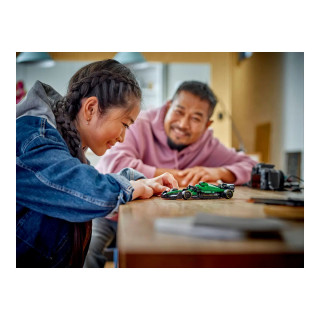 LEGO коцки, Speed Champions, Aston Martin Aramco F1® AMR24 Race Car 