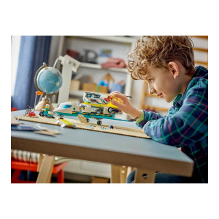 LEGO коцки, City, Emergency Air Ambulance Airplane