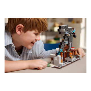 LEGO коцки, Minecraft, The Pickaxe Mine