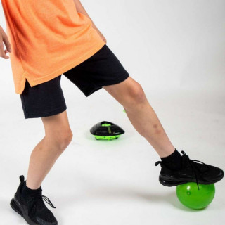 Робот за тренирање со топка, Soccerbot 