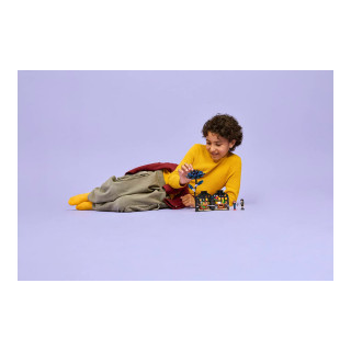 LEGO коцки, Wednesday - Black Dahlia Flower 