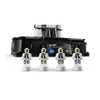 LEGO коцки, Technic, NASA Artemis Space Launch System Rocket 