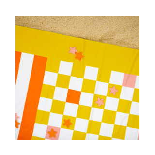 Пешкир за на плажа со игра, Checkers Yellow, 90 x 180 cm 