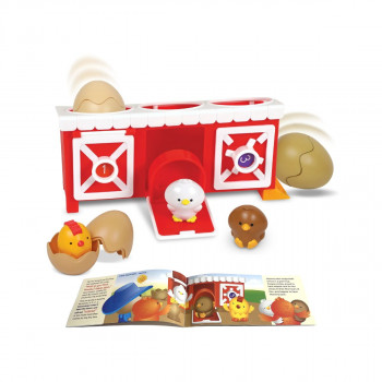 Едукативен сет за игра, Peeksville™ Hide & Cheep Chicken Coop™ 
