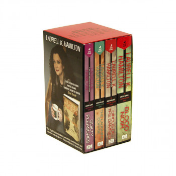 Laurell K. Hamilton Set 