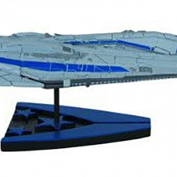 Dark Horse Deluxe Mass Effect: Alliance Cruiser Ship Replica 