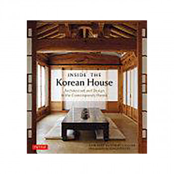 Inside the Korean House 