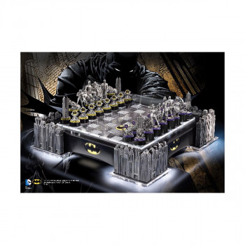 Сет за шах, - колекционерски, DC: Batman - Chess Set 