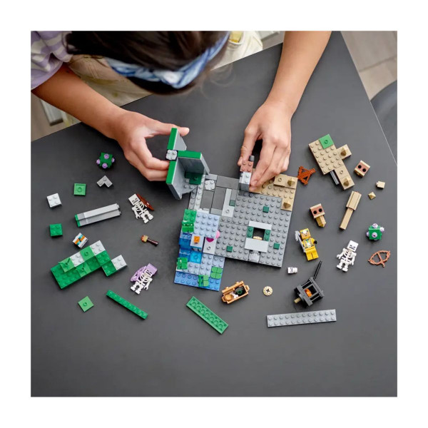 LEGO коцки, Minecraft, The Skeleton Dungeon