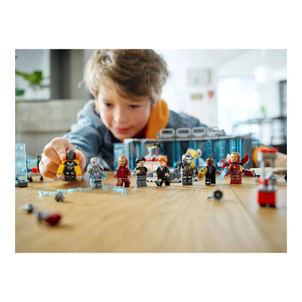 LEGO коцки, Marvel: The Infinity Saga - Iron Man Armory