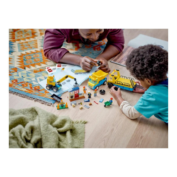 LEGO коцки, City, Construction Trucks and Wrecking Ball Crane