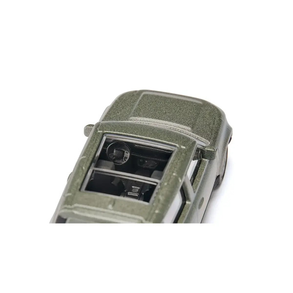 Фигура, Land Rover Defender 90 P400 AWD