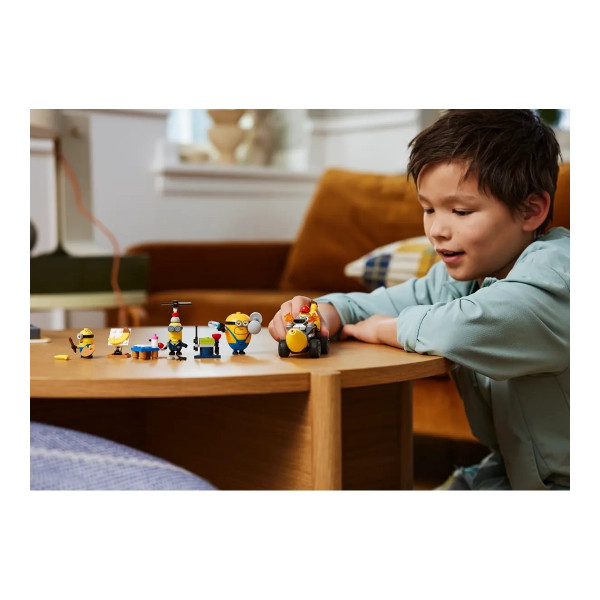 LEGO коцки, Despicable Me 4 - Minions and Banana Car