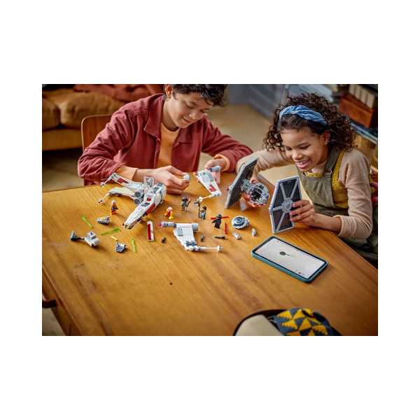LEGO коцки, Star Wars, TIE Fighter & X-Wing Mash-up