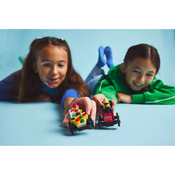 LEGO коцки, City, Pizza vs. Fire Truck Race Car Pack 